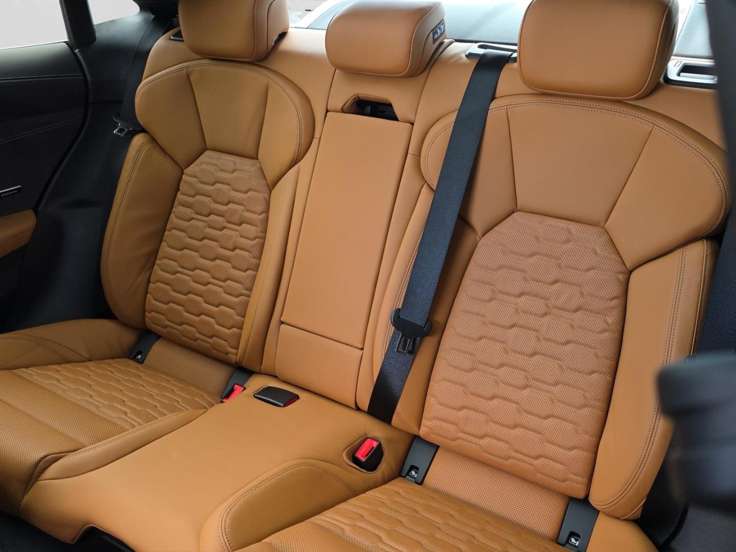 Audi e-tron GT quattro Alu LED Pano Navi ACC B&O Sitz