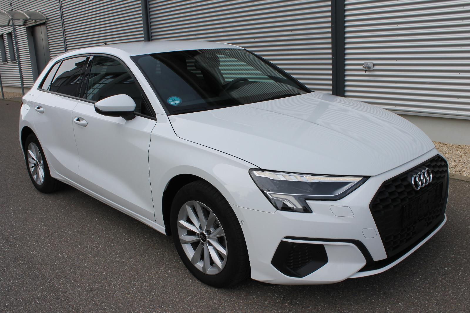 Audi A3 Sportback 35 TDI*LED*Standhzg*Navi*AHK*PDC*SH