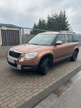 Skoda Yeti 4x4 2012 Neuer TÜV Zahnriemen n... - Skoda Yeti Gebrauchtwagen in Dortmund