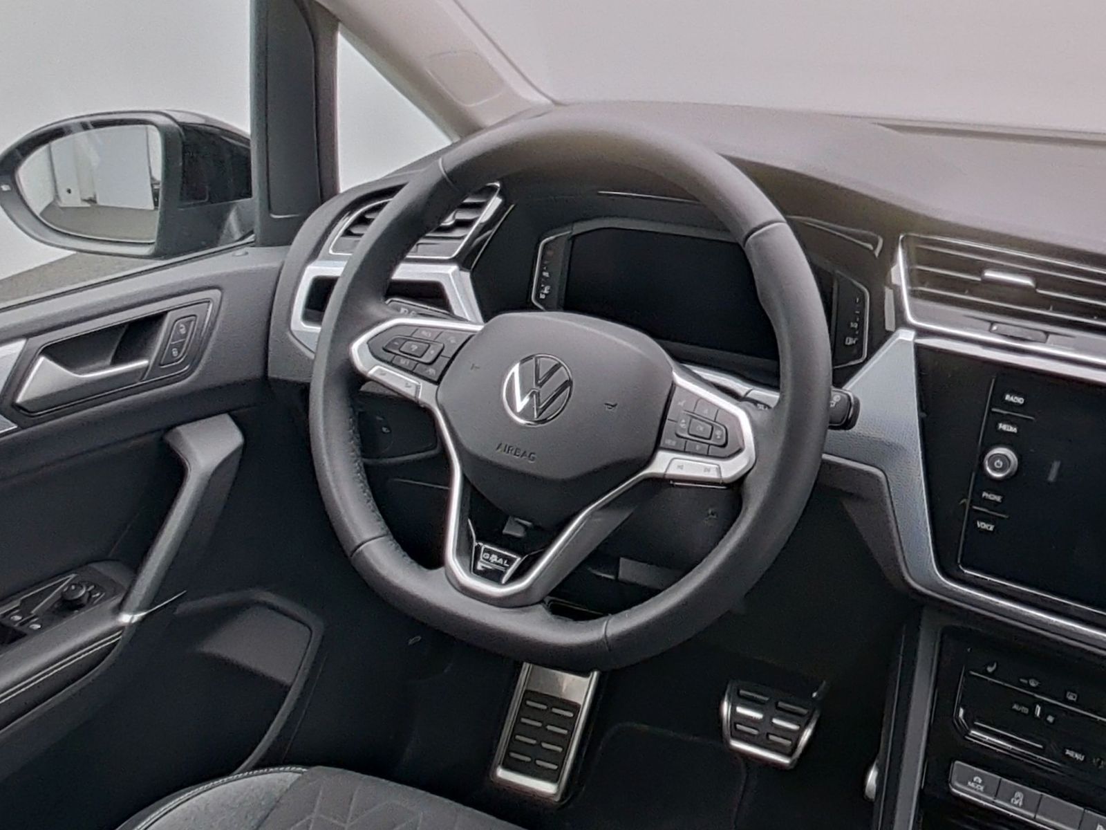 Volkswagen Touran - Bild 13