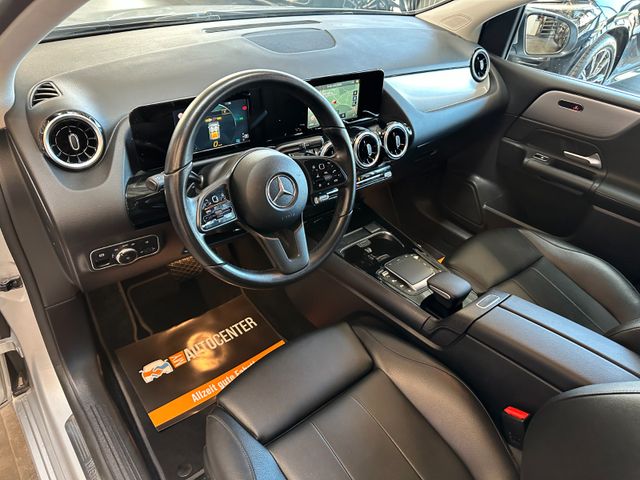 Mercedes-Benz B 200 *Kamera*PDC*Leder*Keyless*Navi*