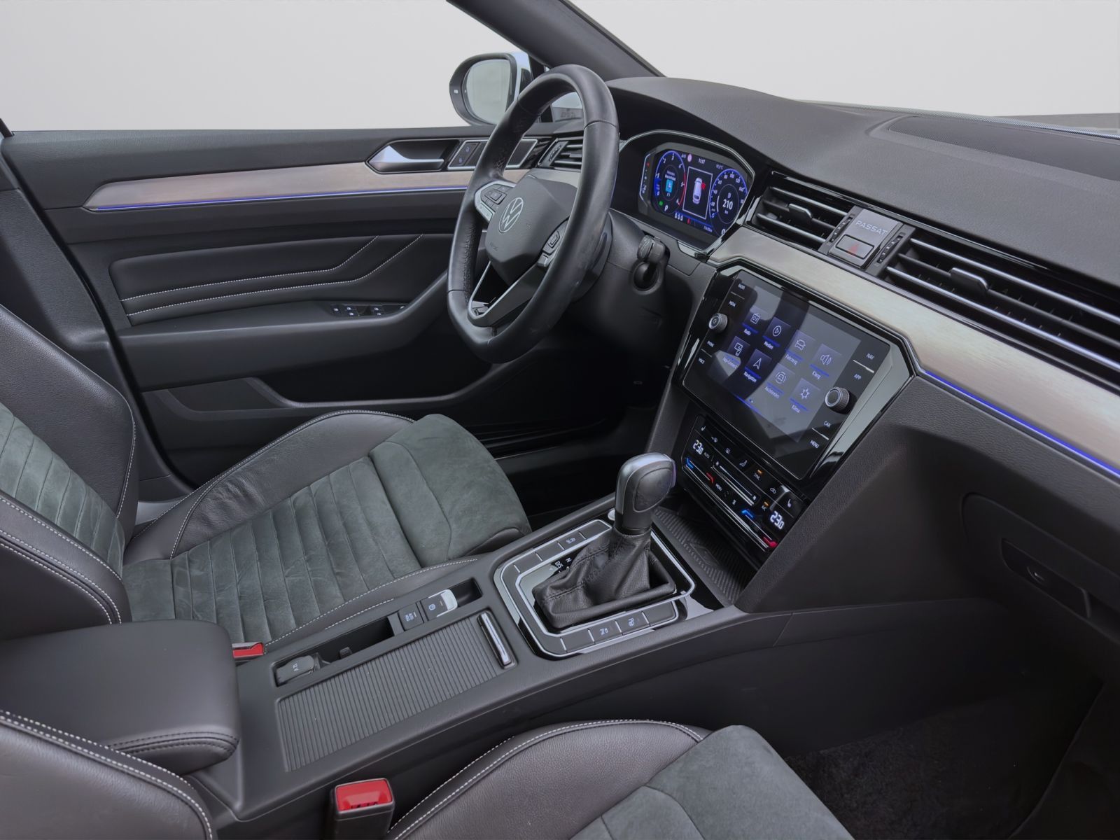 Volkswagen Passat Variant - Bild 18