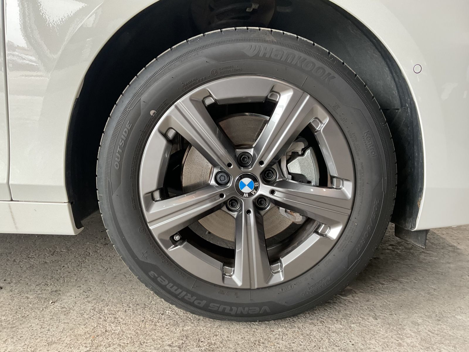 Fahrzeugabbildung BMW 220i |Anhängerkupp. |Lenkradheizung |Harman Kard