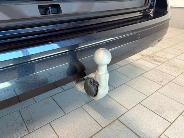T7 Multivan Life 1.5 TSI eHybrid 4M PANO AHK