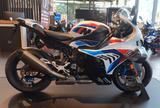 BMW M1000RR - BMW 1000 R