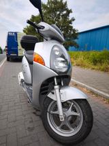 Honda NES 125 - HONDA NES 125