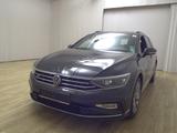 Volkswagen Passat Var. 2.0 TDI R-Line Navi Matrix AID Pano - Volkswagen Passat Kombi R line mit Diesel-Antrieb
