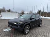 Jeep Cherokee Trailhawk 4WD - Jeep Cherokee: Trailhawk