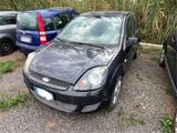 Ford Fiesta 1.4 TDCi 5p. Ghia - Ford Fiesta Ghia mit Diesel-Antrieb