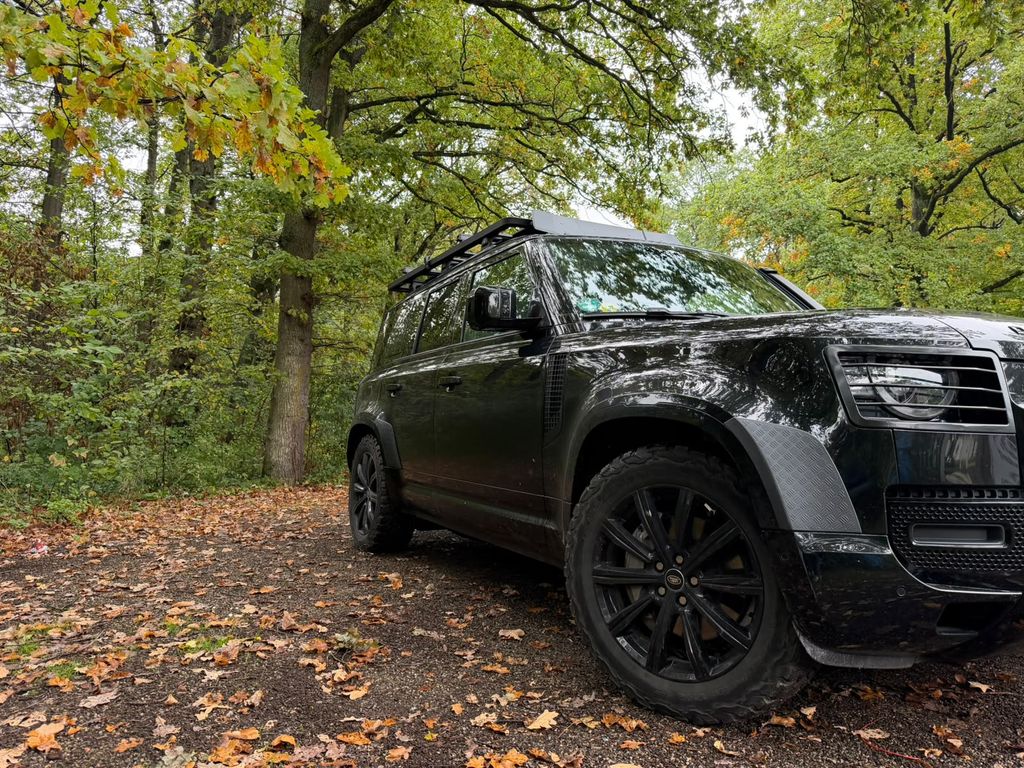 LAND-ROVER Defender 2025