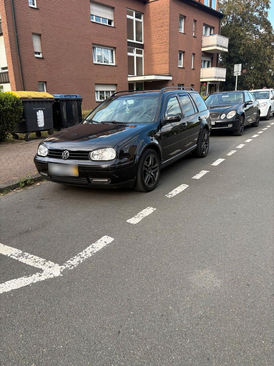 Volkswagen Golf, 2004