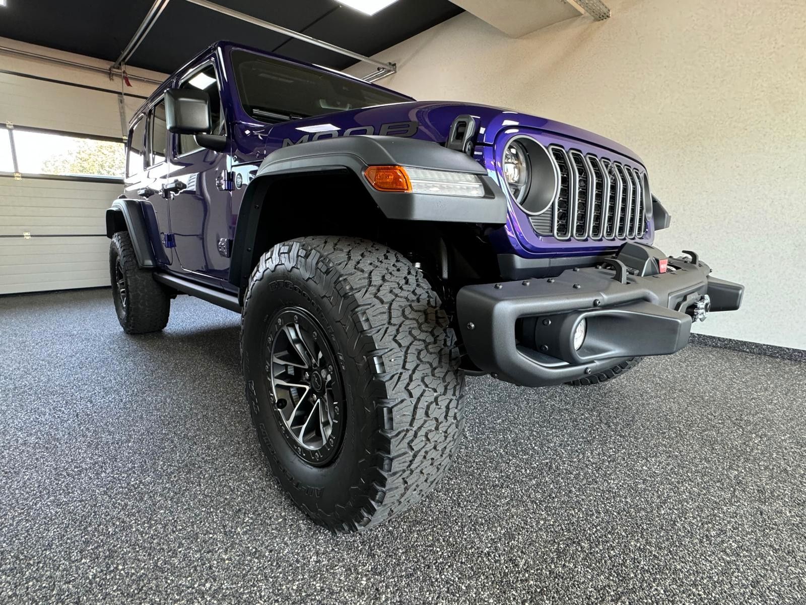 Fahrzeugabbildung Jeep MOAB 392-6.4L HEMI V8-WINDE-SKY ONE-35"