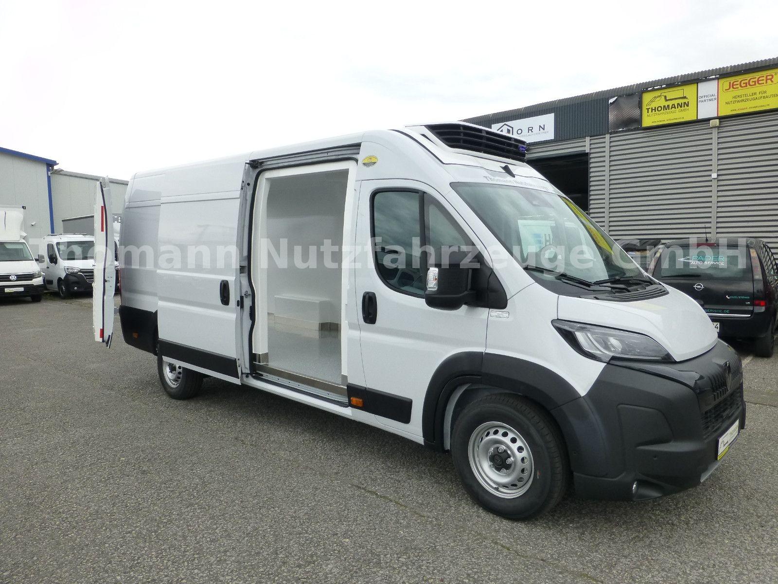 Peugeot Boxer Kühlkastenwagen Carrier Xarios 300 GH Navi