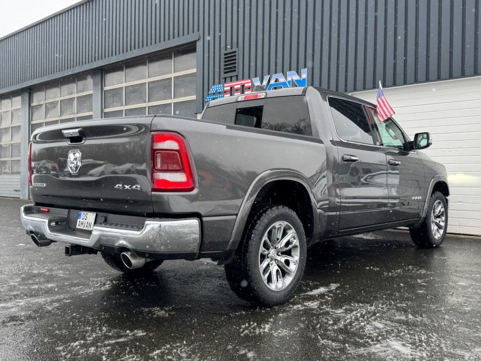 Fahrzeugabbildung Dodge RAM1500 CrewCab Laramie 5.7 HEMI 4x4 Panorama