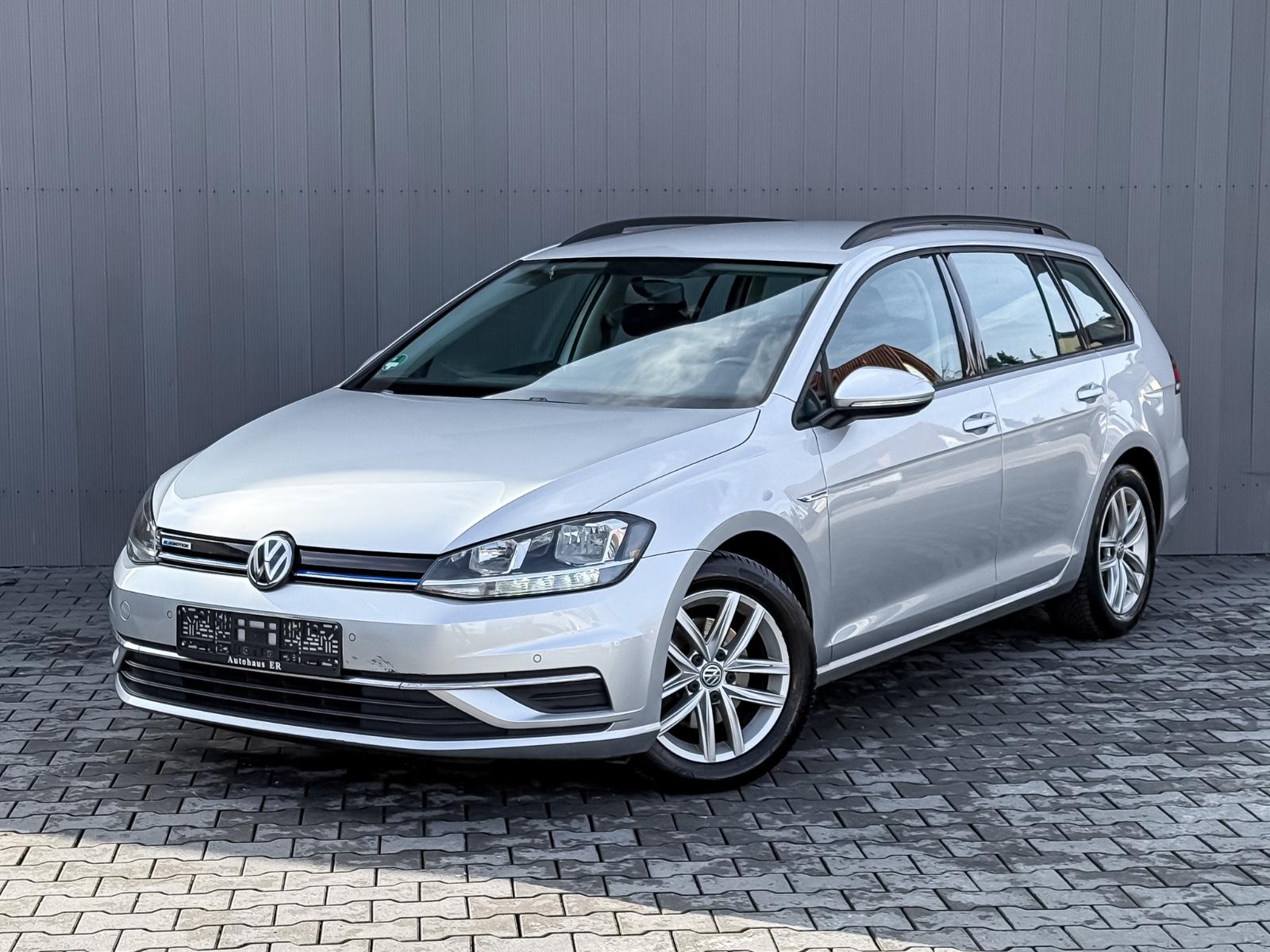Volkswagen Golf VII 1.5 TSI ACC|NAVI|LED|PDC|BlueMotion