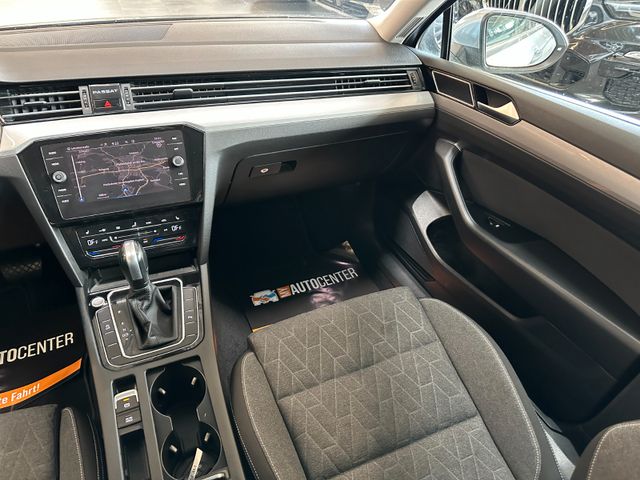 Volkswagen Passat *LED*AHK*1.HAND*19%*SPURAS*ACC*