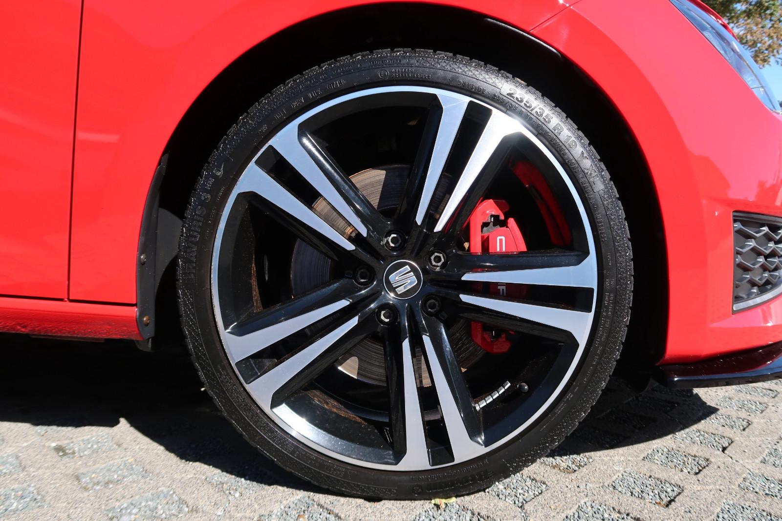 SEAT LEON TSI"CUPRA290"19"PANORAMA"NAVI"LED"LEDER"SCHH | 290 ch | BVM | "19"PANORAMA"LED"NAVI"