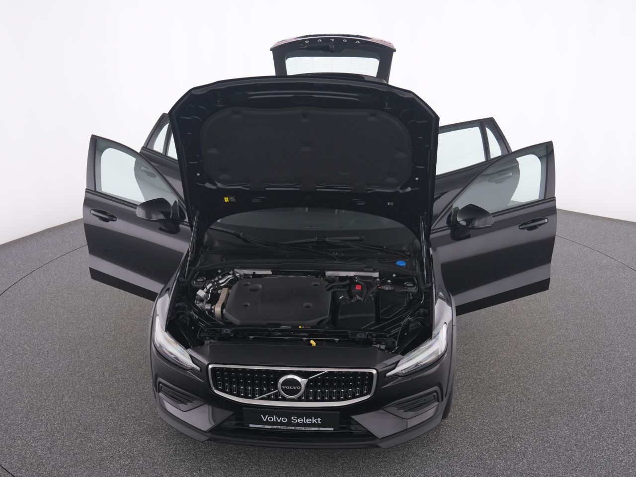 Volvo V60 Cross Country B4 AWD PLUS MET+WINTERPAK+ foto 13
