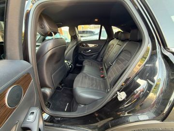 Mercedes GLC 300 - 6