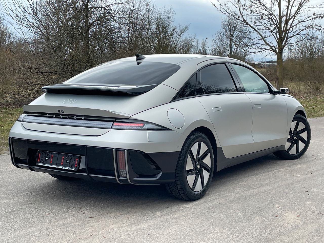 Fahrzeugabbildung Hyundai IONIQ 6 168kW Dynamiq*ACC*GSD*MatrixLED*MIETKAUF