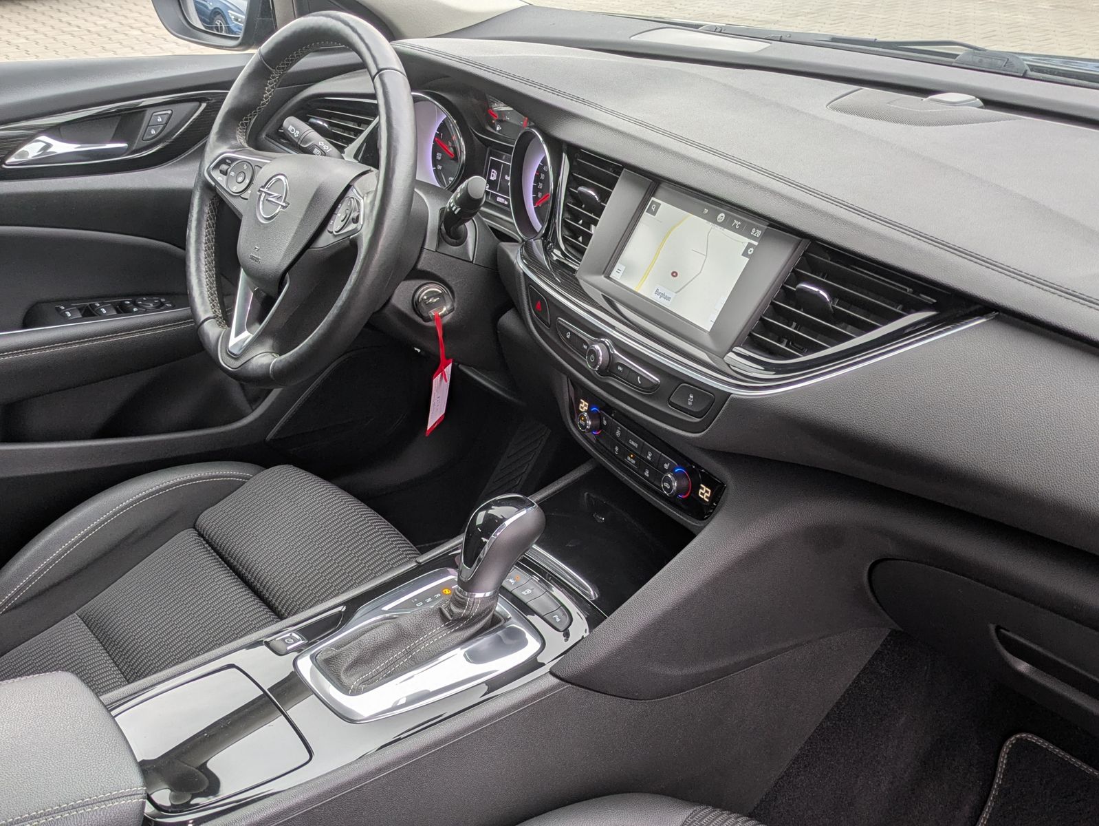 Fahrzeugabbildung Opel Insignia 2.0 CDTi Innovation LED*TEMP*KAMERA*APP