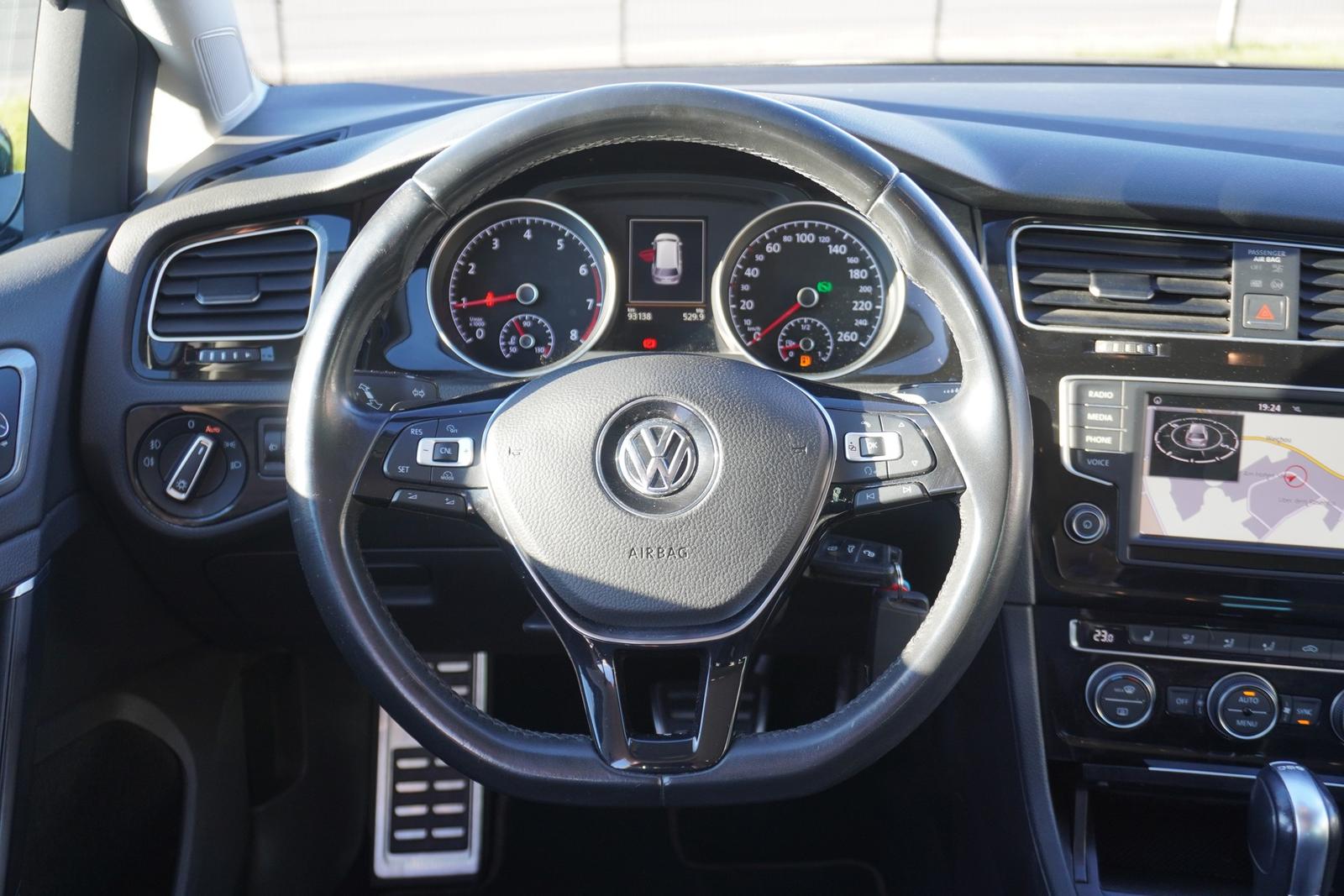 Volkswagen Golf VII Variant 1.2 Allstar BMT DSG Navi PDC