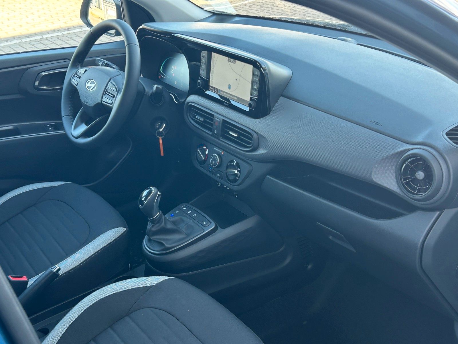 Fahrzeugabbildung Hyundai i10 1.0 Trend AMT *Nav*Klima*CarPlay*Kamera*PDC*