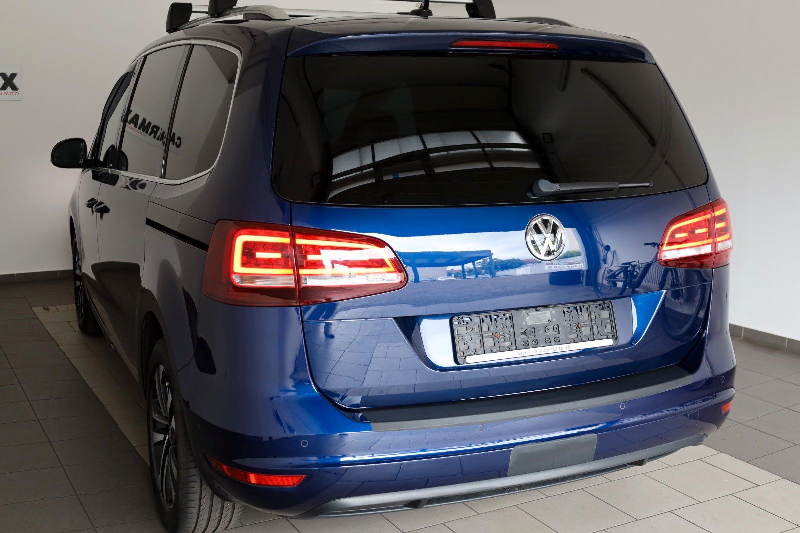 Fahrzeugabbildung Volkswagen Sharan IQ.DRIVE 4M Navi,LED,Panorama,Kamera,SH