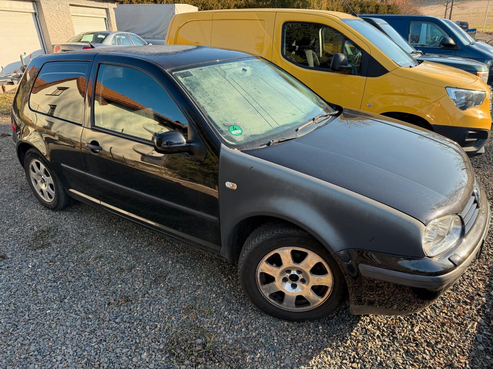 Volkswagen Golf 1.4 mit Klima - TÜV NEU !!