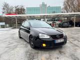 Volkswagen VW GOLF V GTI MOTORSCHADEN - Volkswagen Golf aus 2004: GTI