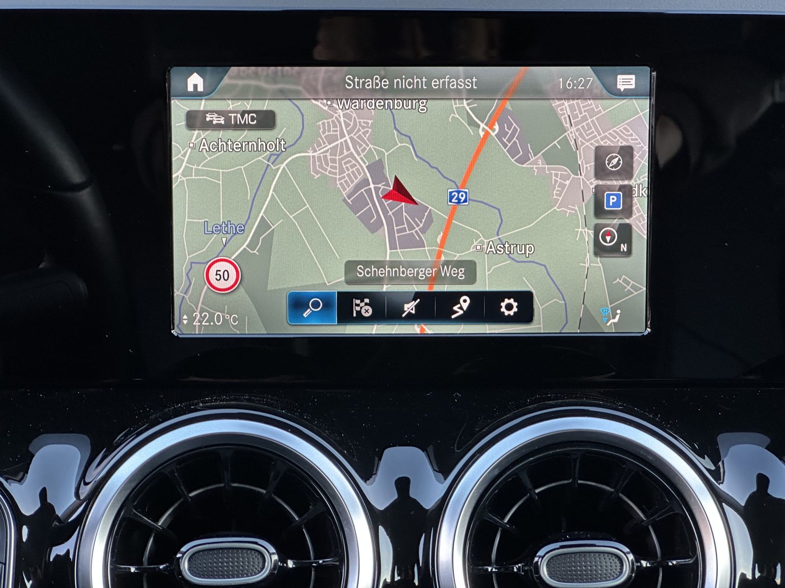 Fahrzeugabbildung Mercedes-Benz B 200 Progressiv NAV+LED+AHK+KAMERA+DIGDISPLAY