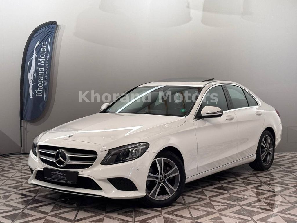Mercedes-Benz C 220