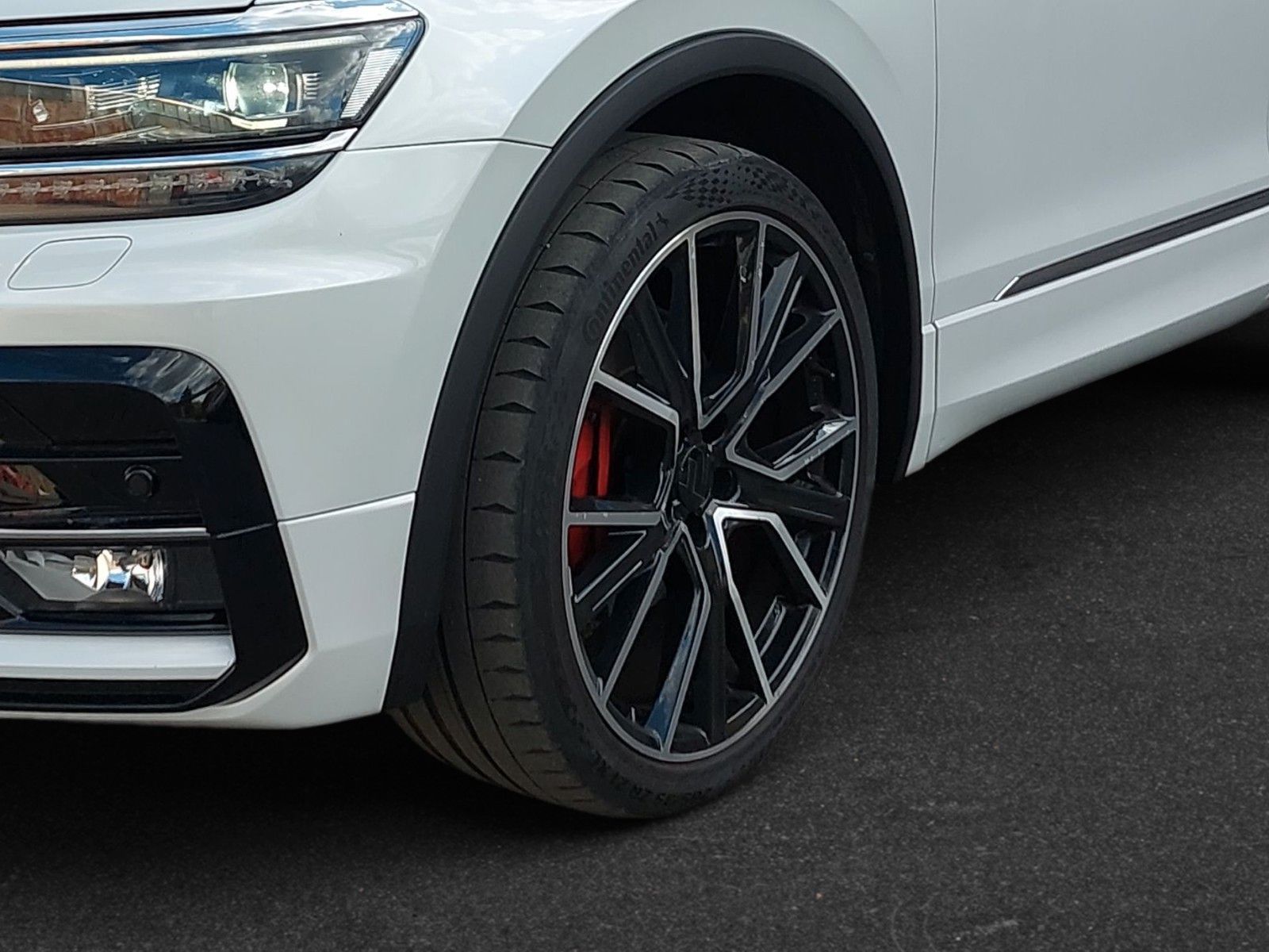 Volkswagen Tiguan Highline BMT/Start-Stopp 4Motion – Bild 10
