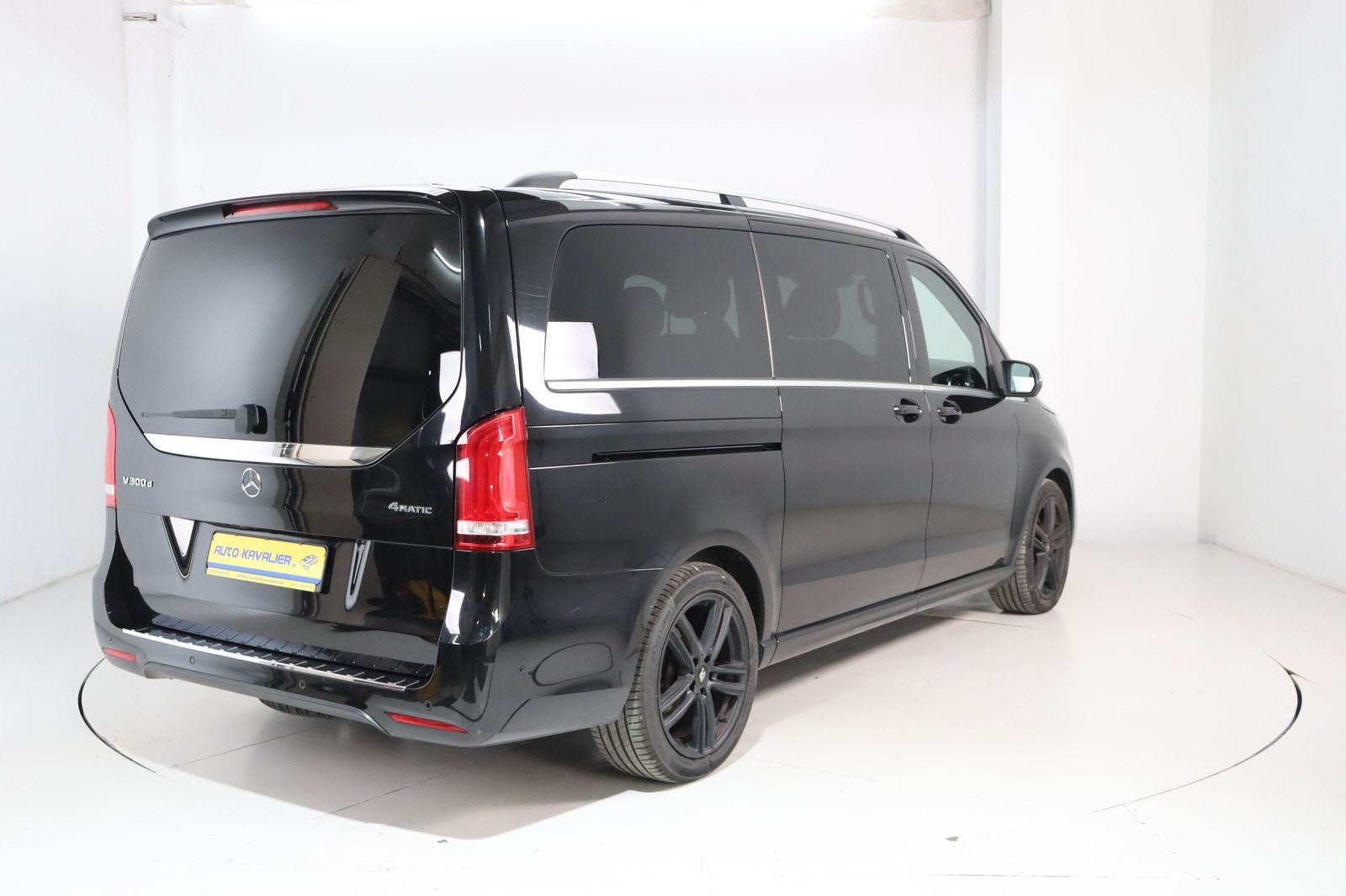 Fahrzeugabbildung Mercedes-Benz V 300 d AMG 4M * DIS * 360 * Burmeister