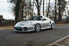 Fahrzeugabbildung Porsche 911 GT2 CS MK2 /Carbon Exterieur/