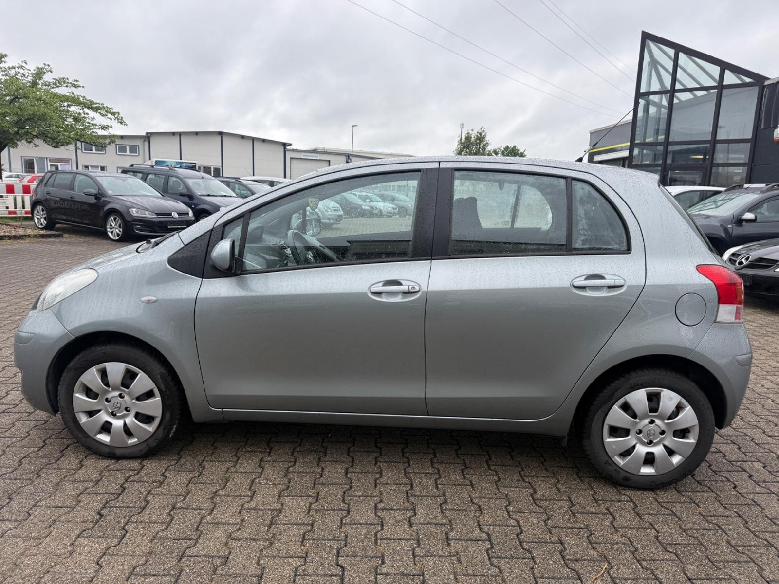 Toyota Yaris Cool 1.0 / Klima / PDC / 4 Türer