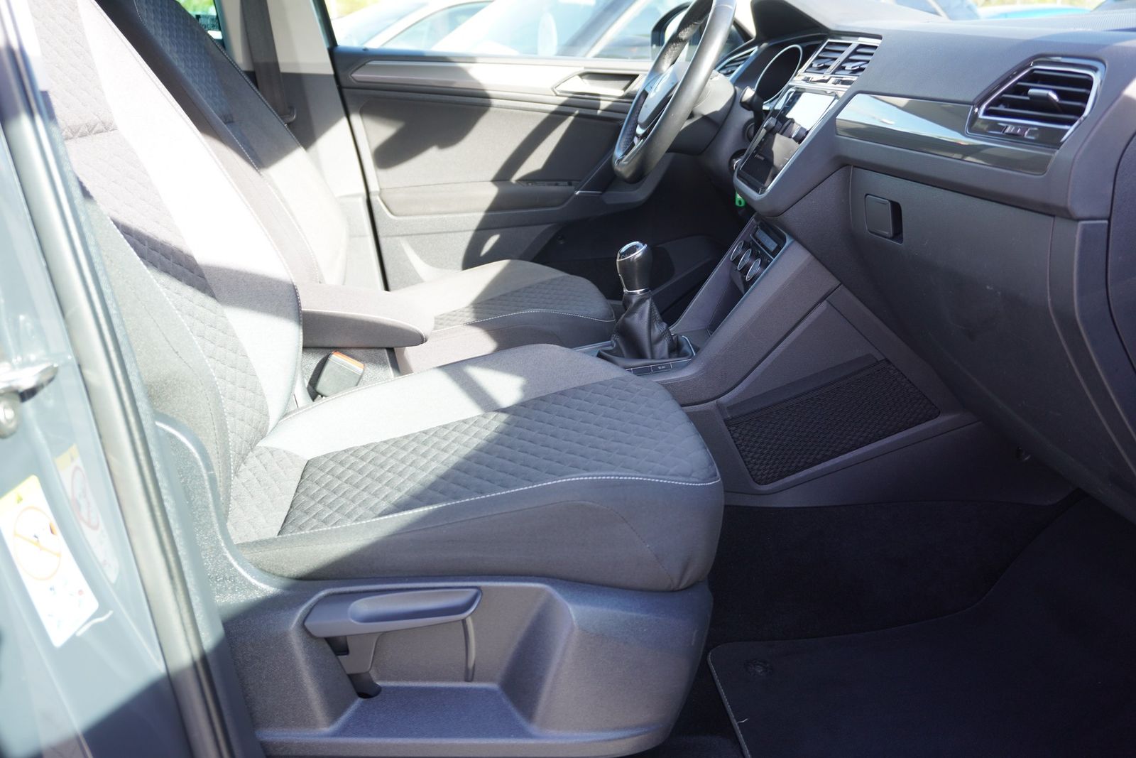 Volkswagen Tiguan 1.4 TSI Join Navi Sitzheizung ACC PDC foto 13