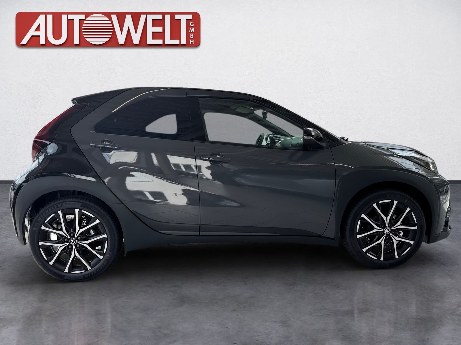 Fahrzeugabbildung Toyota Aygo 1.5 GR SPORT JBL Soundsys. Aut., LED,Navi
