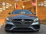 Mercedes-Benz E 63 AMG Deutsches Auto4 Matic+ Pano ACC LED 360 - Mercedes-Benz mit Benzin-Antrieb