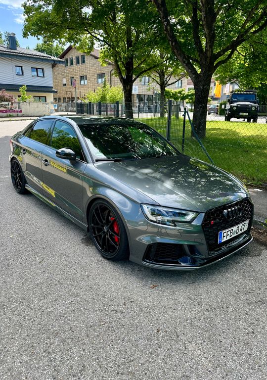 Image of Audi RS3