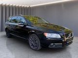 Volvo V70 Summum AWD D5 AUT.*LEDER*XE*NAVI* - Volvo V70: V70n