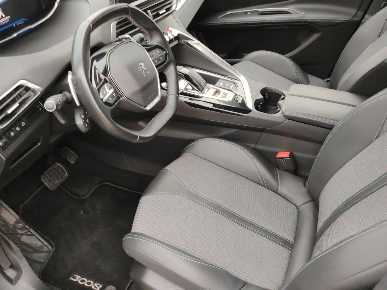 Fahrzeugabbildung Peugeot 3008 Allure Pack