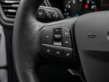 Ford Kuga 1.5 Trend Spurhalteassistent Alarmanlage
