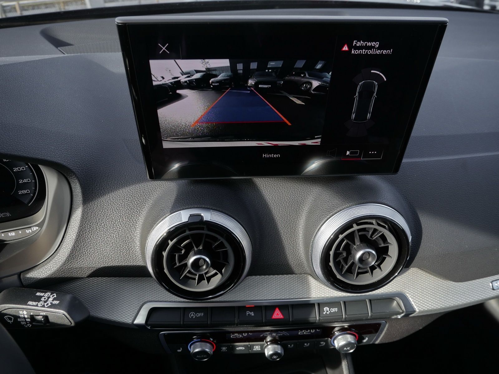 Audi Q2 - Bild 15