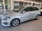 Mercedes-Benz B 220 CDI 177 PS AUTOMATIK LED NAVI AHK - Mercedes-Benz B-Klasse Gebrauchtwagen