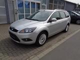 Ford Focus Turnier Titanium 90 T Km Sehr gepfegt Navi - Ford Focus aus 2010: Turnier
