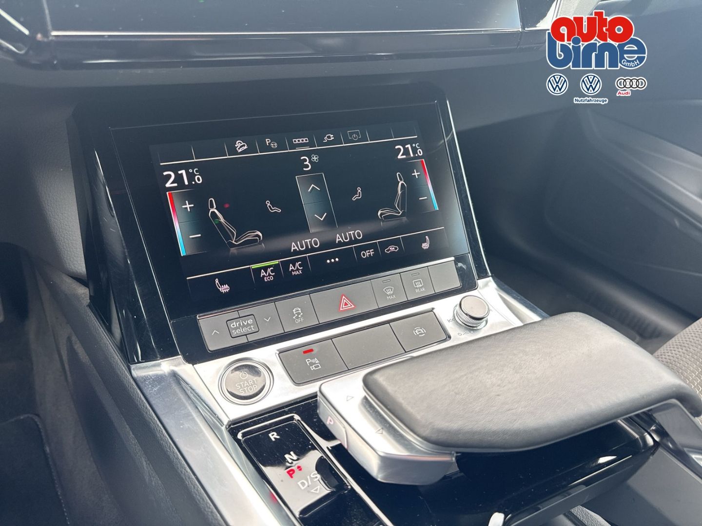 e-tron 50 quattro S line Luftfederung AD Niveau 