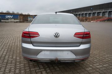 Volkswagen Passat - 6