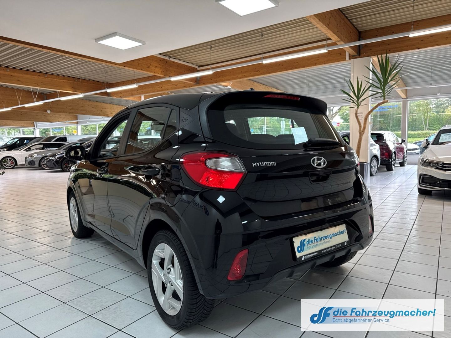 Fahrzeugabbildung Hyundai i10 Trend 1.0 EU6d Navi Apple CarPlay Android Au