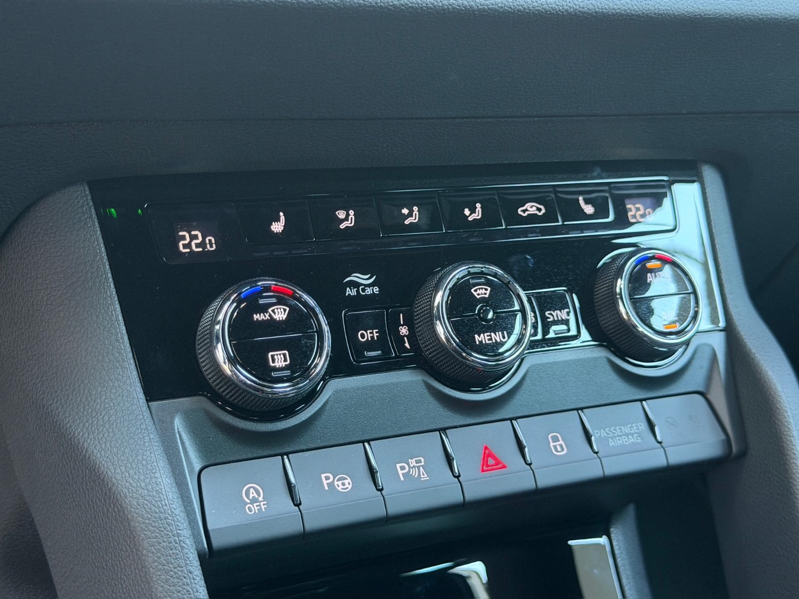 Skoda Karoq Sportline#5J.Gar#Matrix#360°#AHK#Navi#App